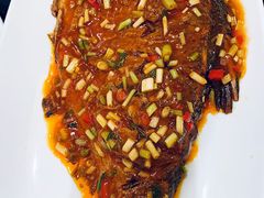 武昌鱼-亢龙太子酒轩(东湖店)