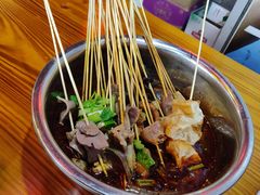 串串香-歪串串(松江新城店)
