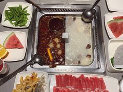 牛油麻辣锅底-海底捞火锅(石厦时代广场店)