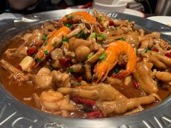 -胖哥俩肉蟹煲(湖滨银泰in77店)