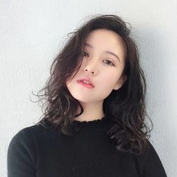 -卡尔诗·科技美肤连锁
