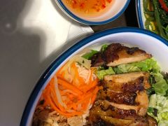 -美奈小馆·越南料理(中航城君尚购物中心店)