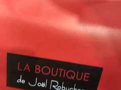 -Salon de The de Joel Robuchon(外滩18号店)