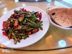 -天隆酒店·本地海鲜鲁菜(烟台大学店)