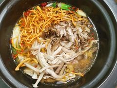 -菌乡缘·野生菌蒸汽鱼火锅(江边夜市店)
