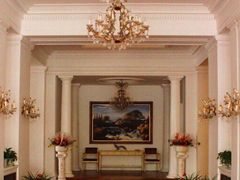 -南京双门楼宾馆(盐仓桥地铁站阅江楼店)