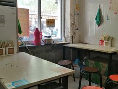 大堂-咱家王新国把子肉(县东巷店)