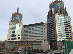 -中国国际会展中心-马甸购物街