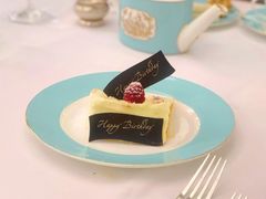 -The Diamond Jubilee Tea Salon at Fortnum & Mason