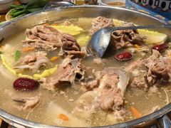 -蒙亨·手把肉·蒙古包文化主题餐厅(天恒广场店)