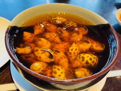 古越陈酿煮花螺-杭州西子湖四季酒店·金沙厅