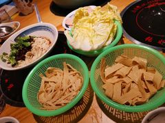 -重庆鸡公煲·青锅花椒鱼(牡丹江路店)