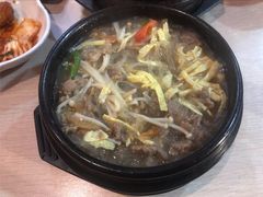韩式正统砂锅牛肉粉-韩妈妈韩式小吃(中山店)