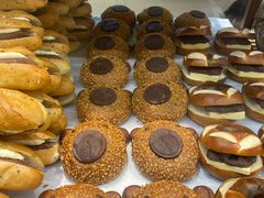 -CARINO BAKERY&CAFE(人广来福士店)