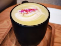 -星巴克臻选(上海合生汇1F店)