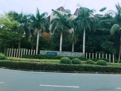 -三亚湾海居铂尔曼度假酒店