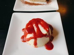 牛奶布丁-Fiume福弥意大利餐厅