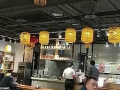 大堂-冯鑫记南京鸭血粉丝汤(南京南站店)