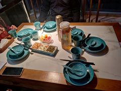 -荷塘秋月·本帮江浙菜(国权路店)