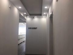 -目艮眼镜SHOWROOM(品牌集合店)