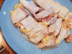 -老何家后安粉·糟粕醋海鲜火锅(三亚湾椰梦长廊店)