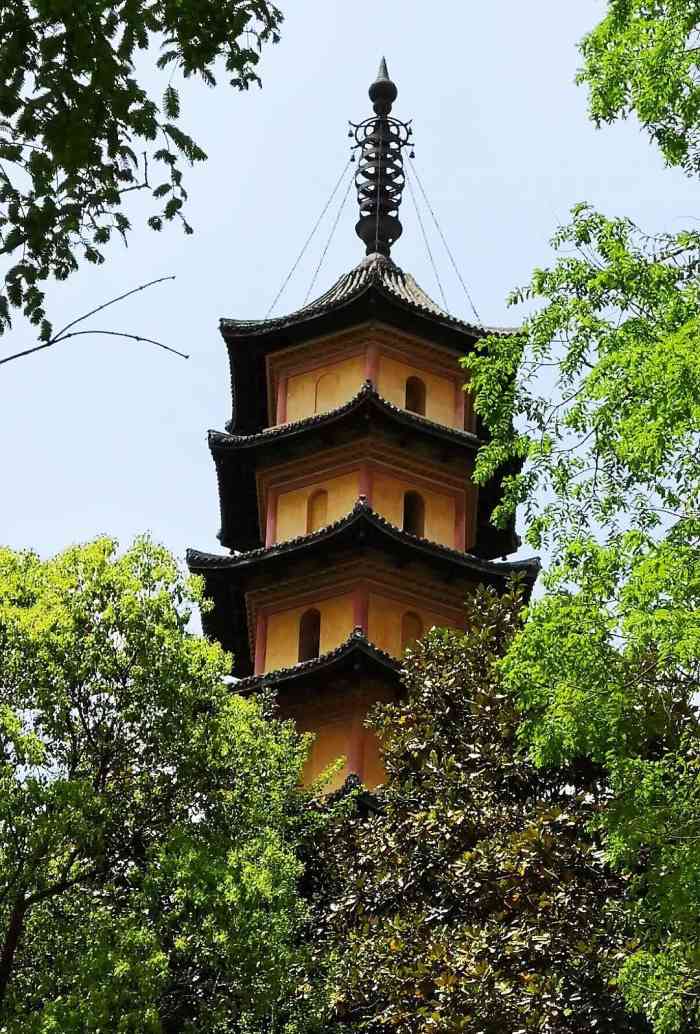 南屏山公园-"总体来讲 不戳的 就是厕所一下子没找到 .