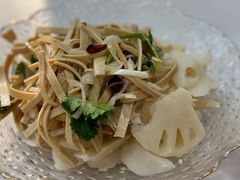 -鲁南仔·滕州炒鸡(经三路店)