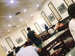 大堂-牛一嘴·兰州牛肉面·大盘鸡(财富中心店)