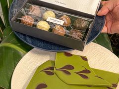 -Laderach 莱德拉(上海环贸iapm店)