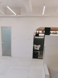 -Hello Lady发型设计