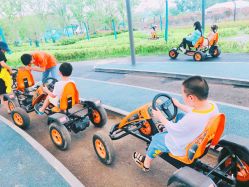 -季高兔窝窝亲子园(上海薰衣草公园店)