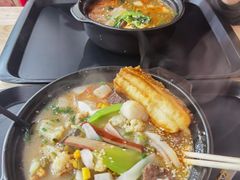 -锅神麻辣烫