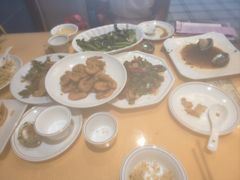 -鹏城人家海鲜酒家·23年老字号(较场尾店)