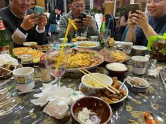 -乡村馕坑肉·烧烤·新疆菜·本地人更爱吃(阿勒泰首店)