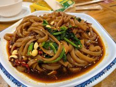 -都江堰石锅鱼