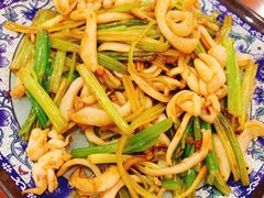 目鱼炒芹菜-台州老六海鲜面馆(上南总店)