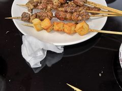 -丹世红酒庄·烧烤·团建·婚礼·水上运动