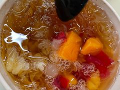 -汕头街养生糖水铺