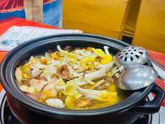-菌之家·专业纯野生菌火锅·特色炒菌