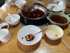 -大众跷脚牛肉馆·非遗传承单位(峨眉山店)