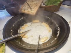 -陈大锅·岳阳鱼馆·地道岳阳菜(美食街店)