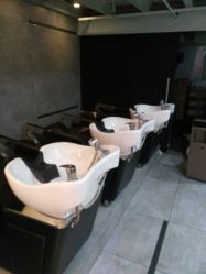 -SIX Hair Consultant