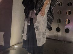 -穹六人间 people 6(岳阳路店)