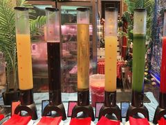 -亚龙湾希尔顿自助餐厅·海鲜·烧烤·沙滩BBQ·现场乐队
