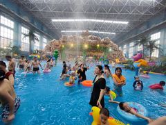 -中华郡温泉