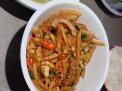 -山涧肴·湘味家肴(松岗满纷天地店)