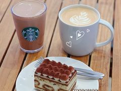 -星巴克臻选(莘庄仲盛店)
