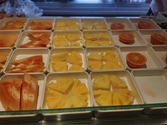 -涨巢·潮玩水疗局