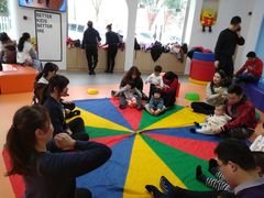 -小门牙好性格托育(北外滩中心)