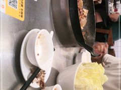 -胡须佬鸡煲四季火锅店(石厦西村直营店)